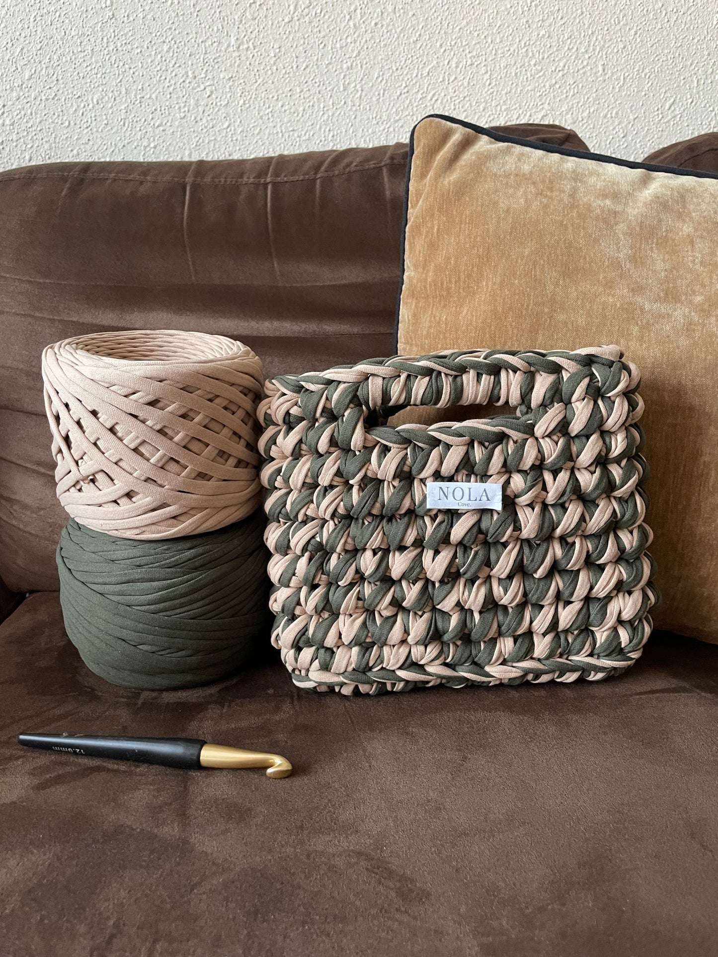Maya kaki beige
